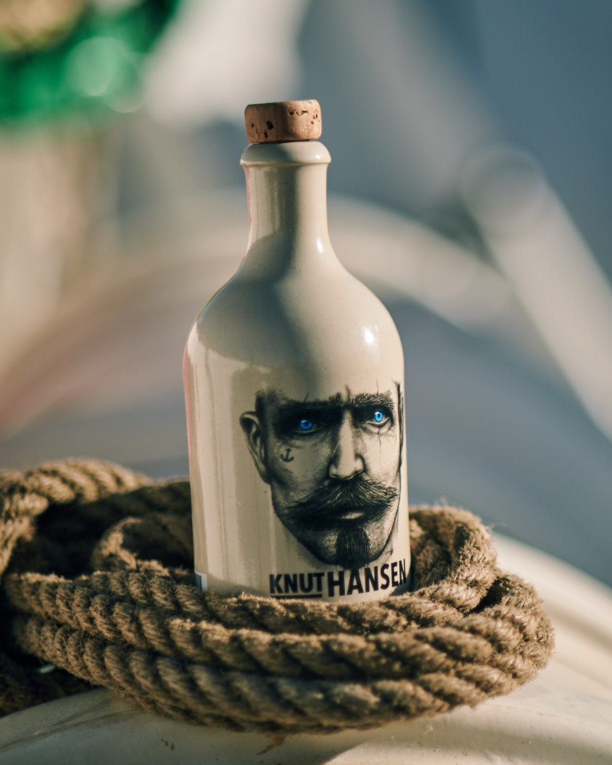 Knut Hansen Dry Gin 500ml – Norman Goodfellows