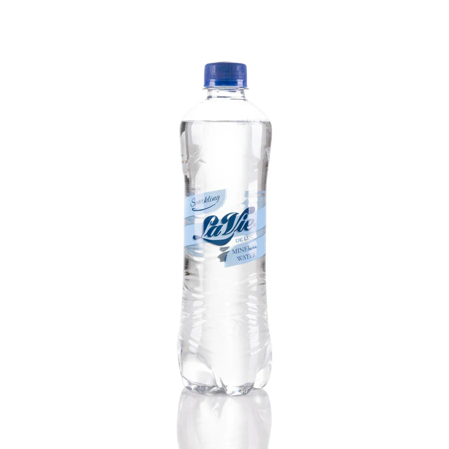La Vie Sparkling 500ml Plastic