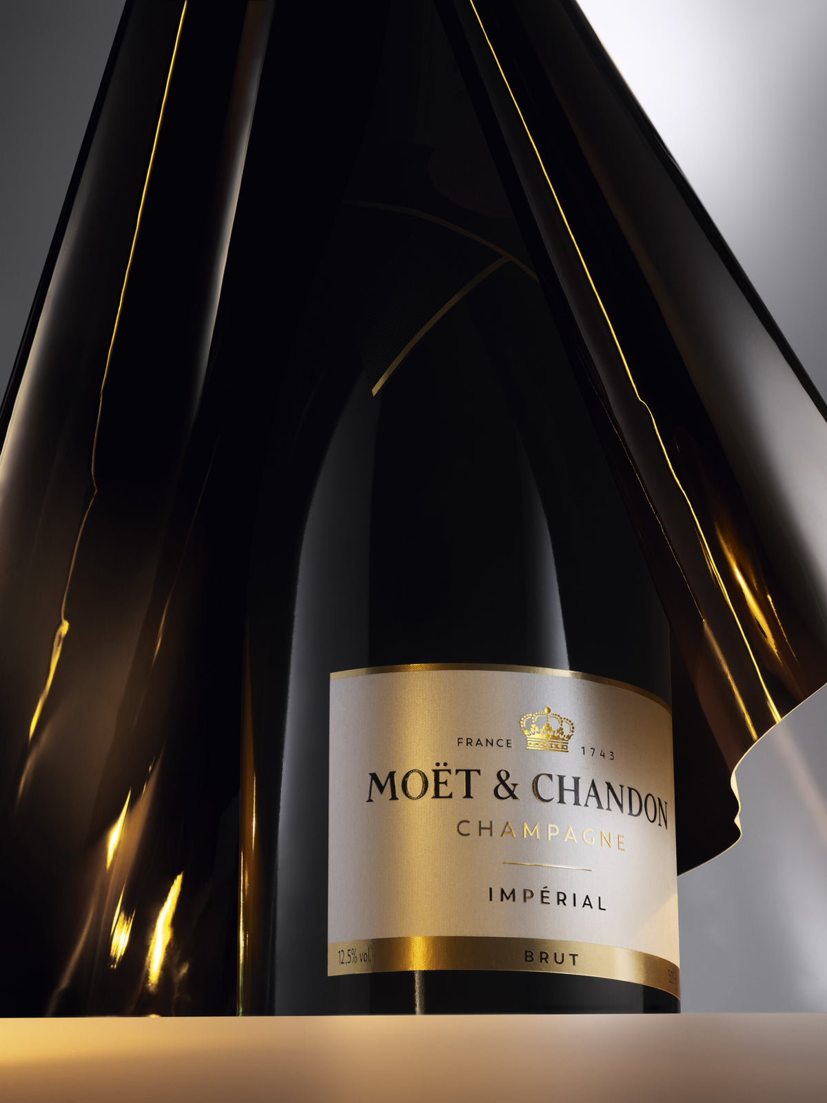 Moet & Chandon Brut Imperial Champagne 750ml