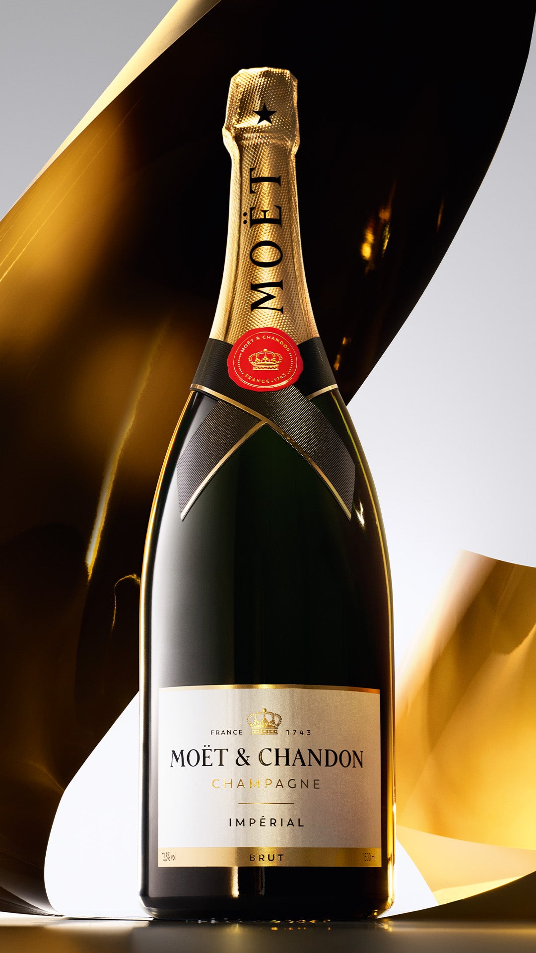 Moet & Chandon Brut Imperial Champagne 750ml